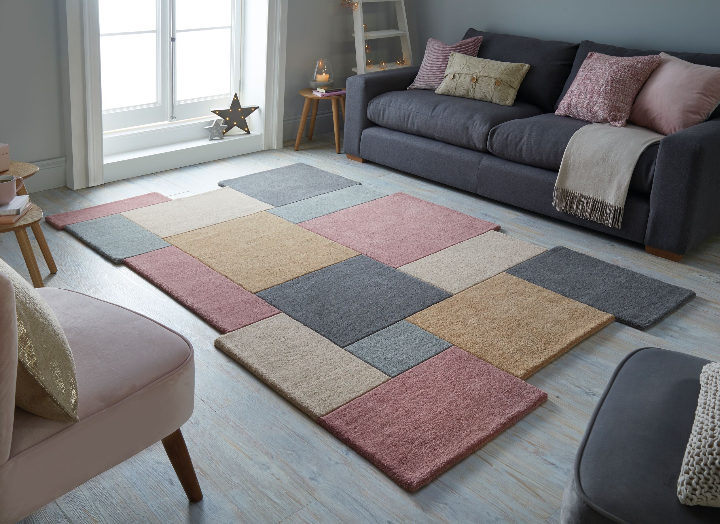 Handgetufteter Wollteppich "Thames Eva" - Geometrisch & Modern. Farbe: Grau-Rosa, 200x290 cm | Kadima Design - Bild 1