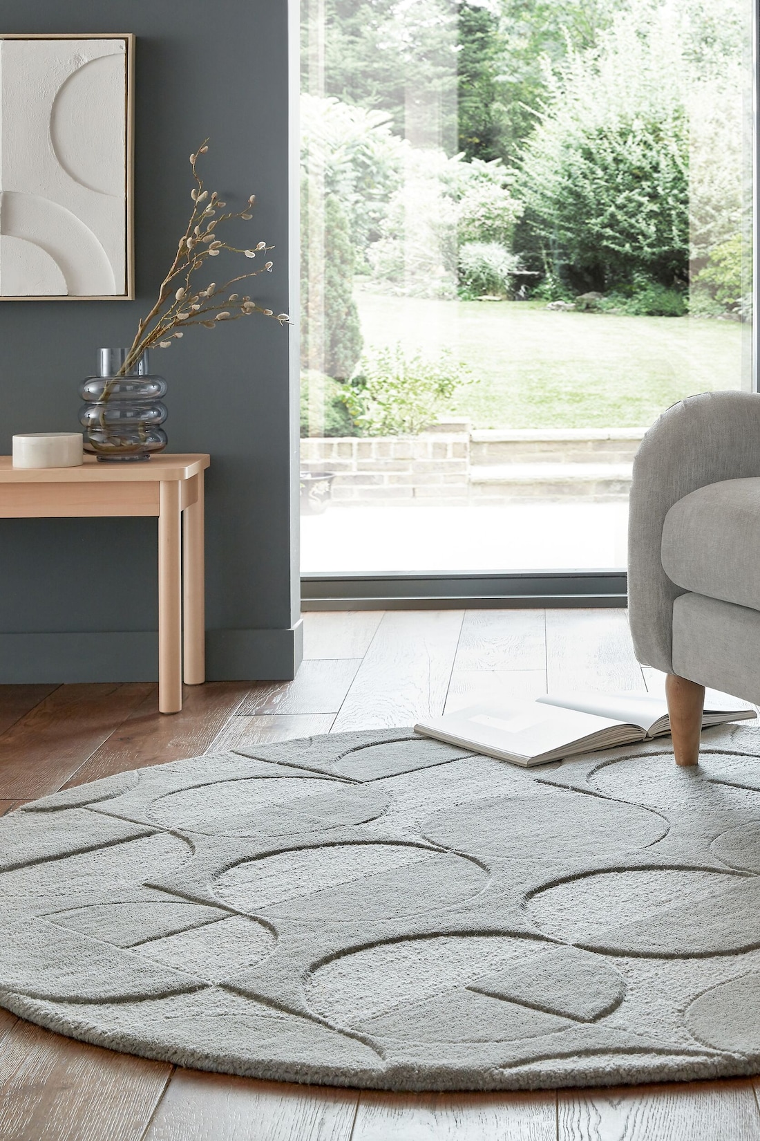 Wollteppich geometrisch Grau Ø160 cm - DEBEN Kadima Design