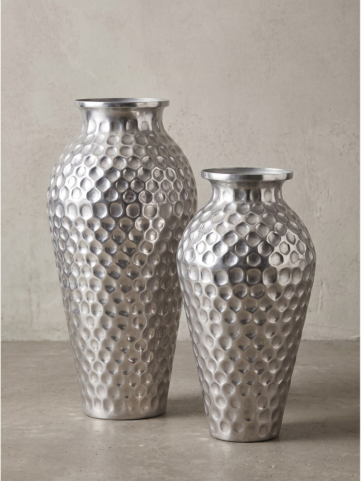 Vasen 2er-Set Aluminium Silber Ø 26x51 cm - MANTOVA Kadima Design