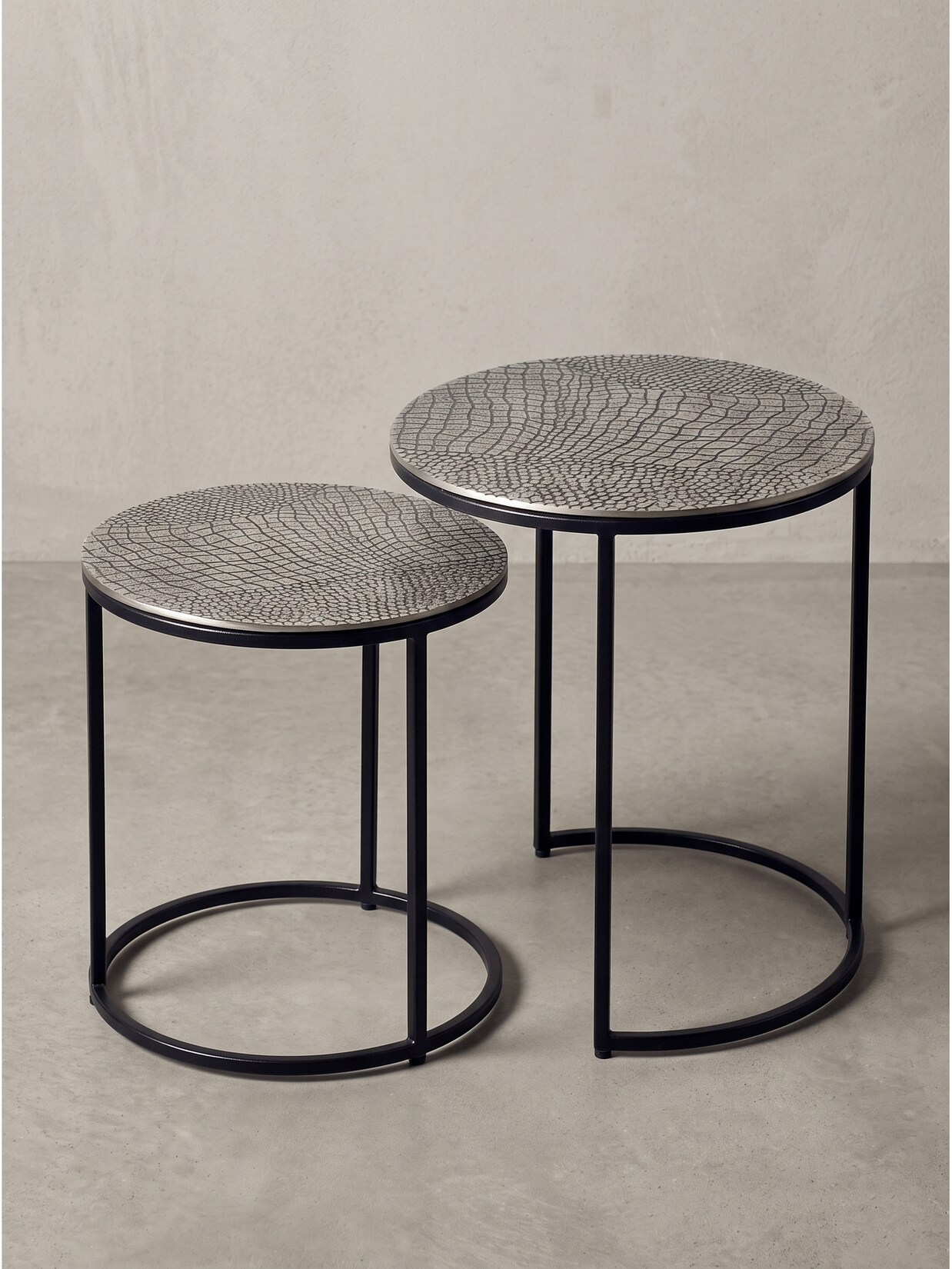 Beistelltische 2er-Set Aluminium Silber Ø 40x48 cm - VIENNE Kadima