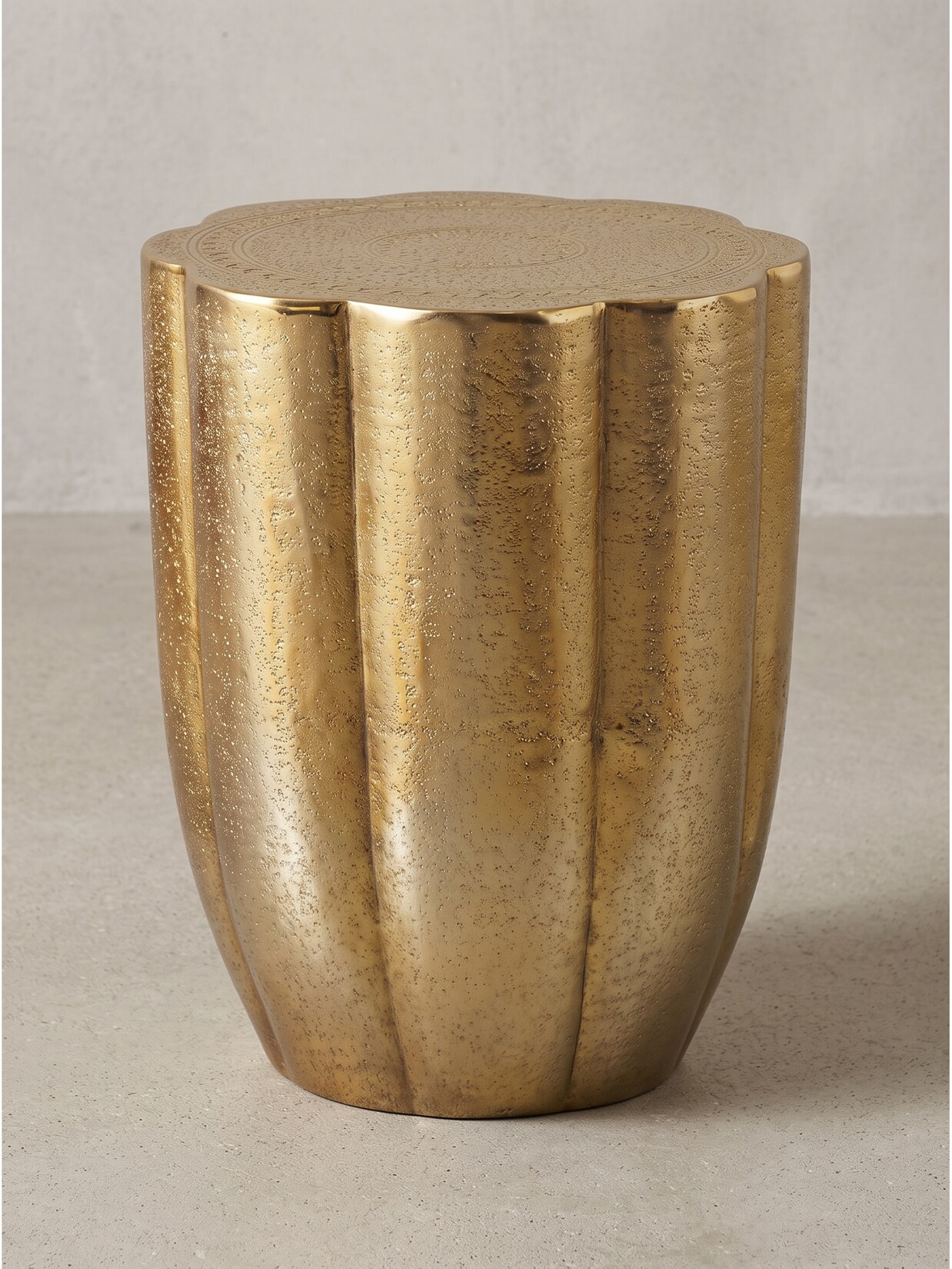 Beistelltisch Aluminium Gold Ø 41x50 cm - BLANES Kadima Design