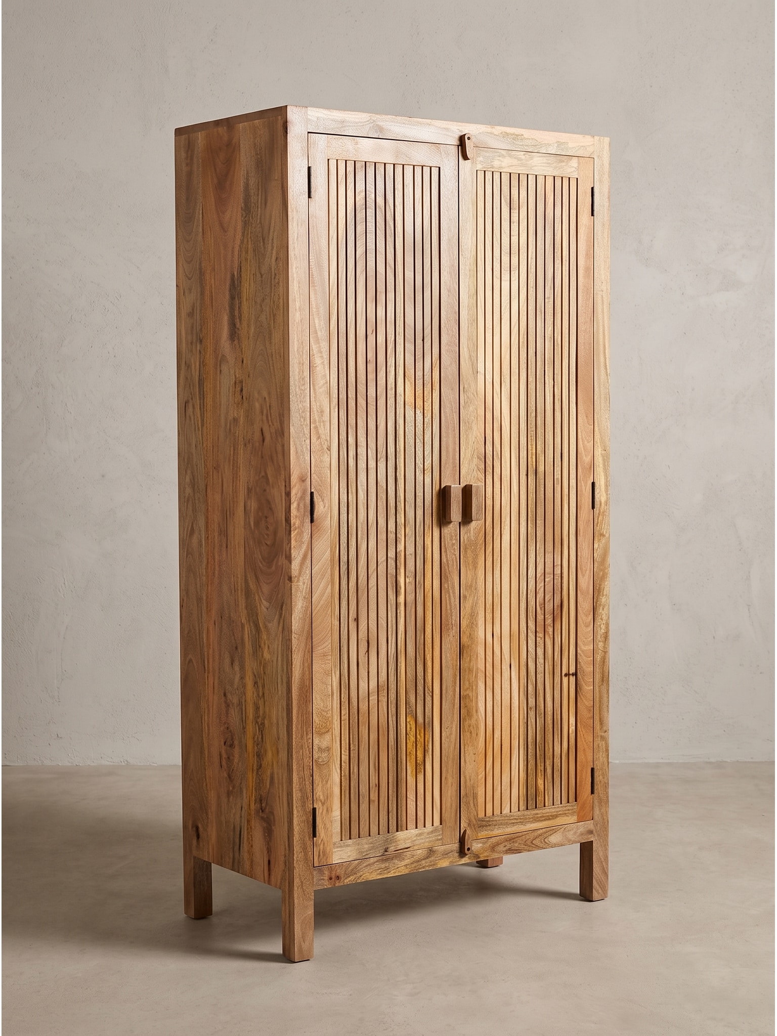 Schrank Mango Massivholz 90x44x187 cm - BERKEL | Kadima Design - Bild 1