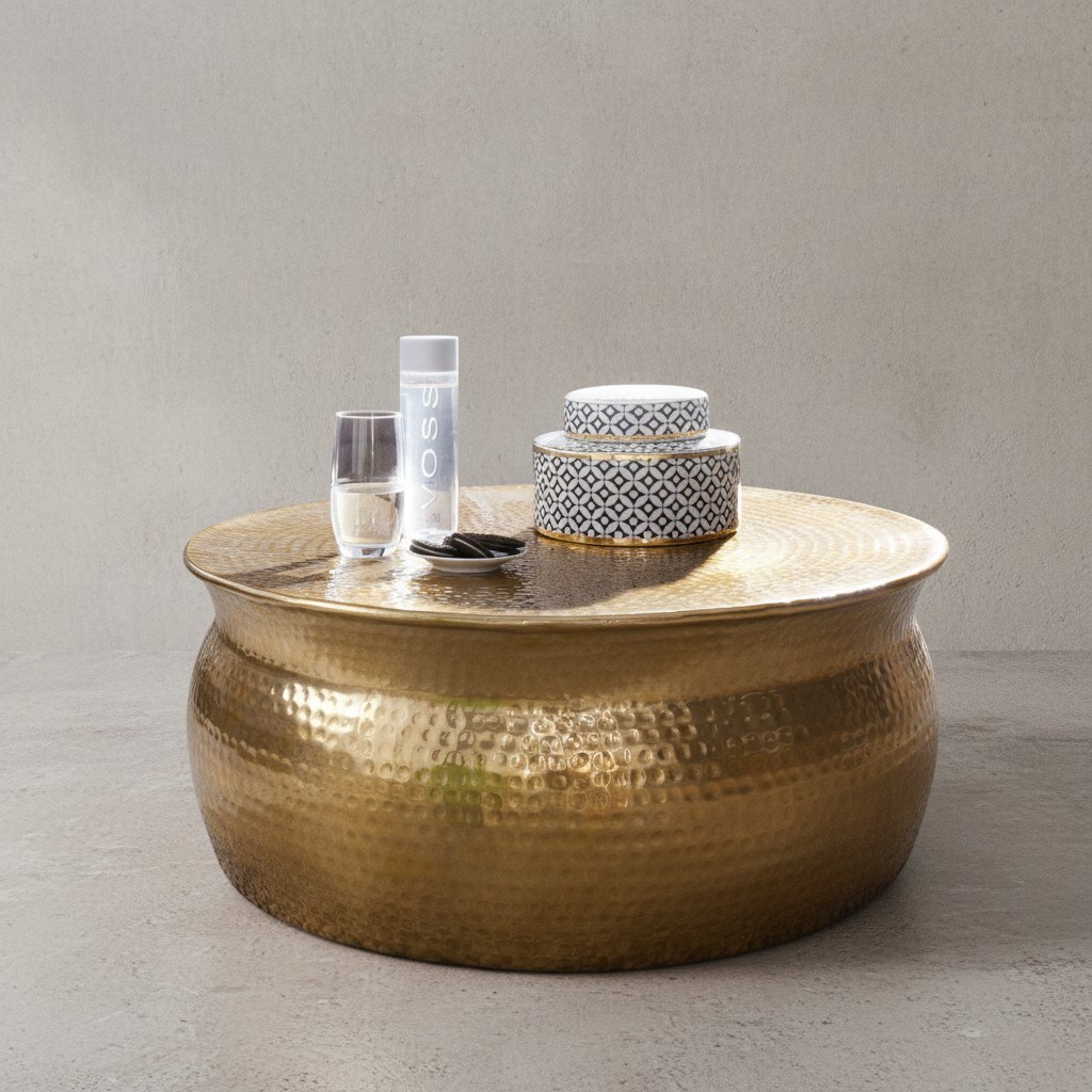 KADIMA DESIGN Orient Couchtisch: Handgefertigt, Hammerschlag-Aluminium, großzügige Ablagefläche