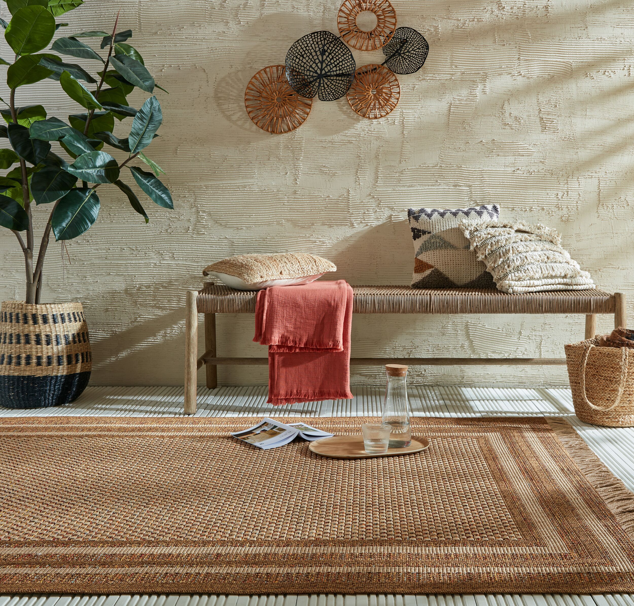 Outdoor-Teppich gestreift Ocker 200 x 290 cm - CLYST | Kadima Design - Bild 1