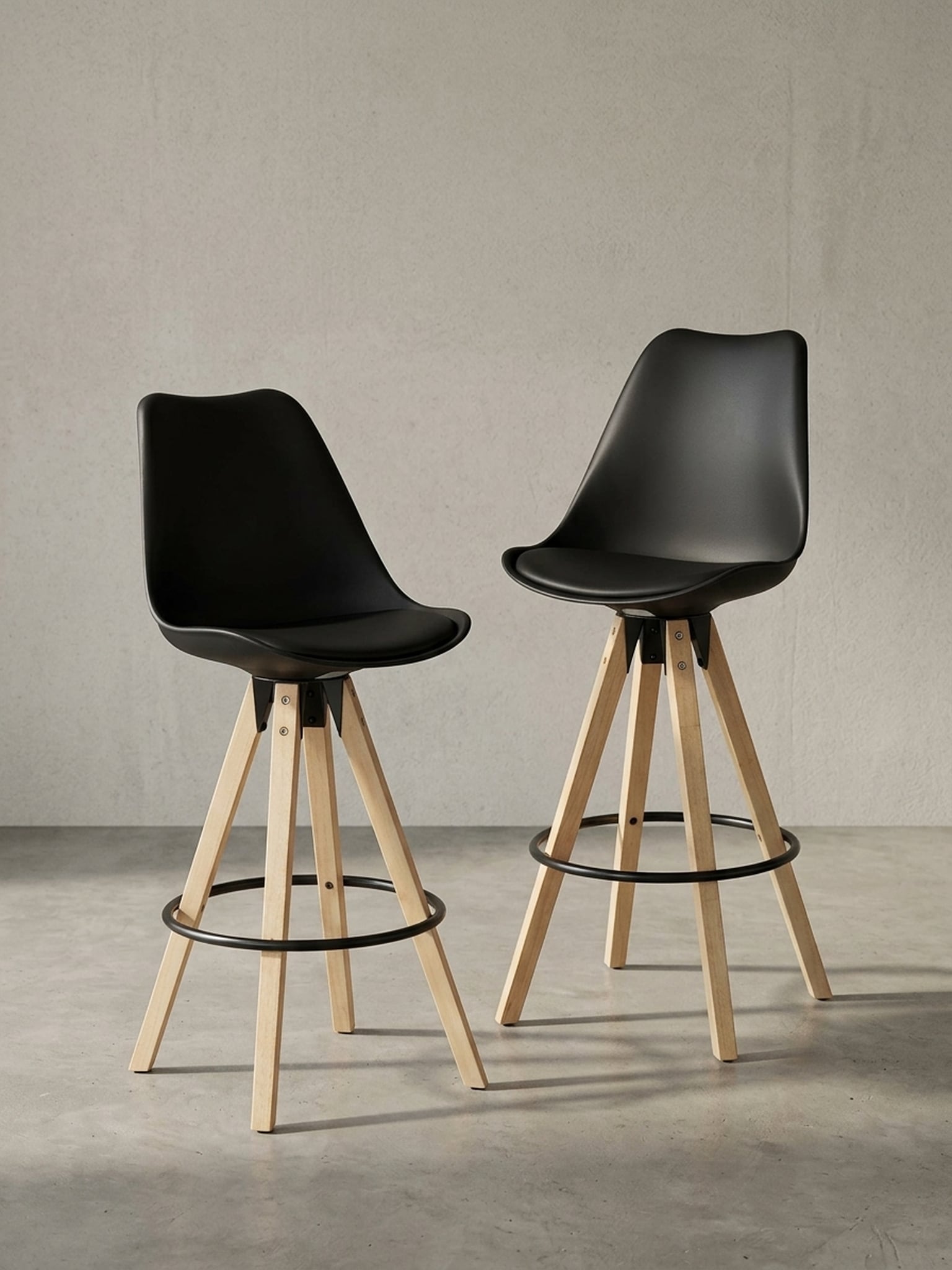 Barhocker Set &ndash; 2 St&uuml;ck, LIMA, Schwarz, Kunstleder und Holz, mit Lehne, Sitzh&ouml;he 77&nbsp;cm, Retro - Bild 1