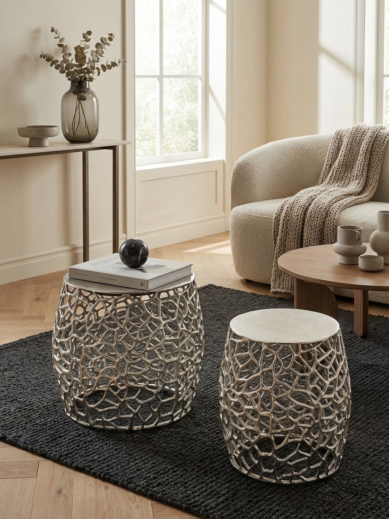 Satztisch Set &ndash; rund, Aluminium Silber, Aststruktur, 2-teilig, modern - Bild 1