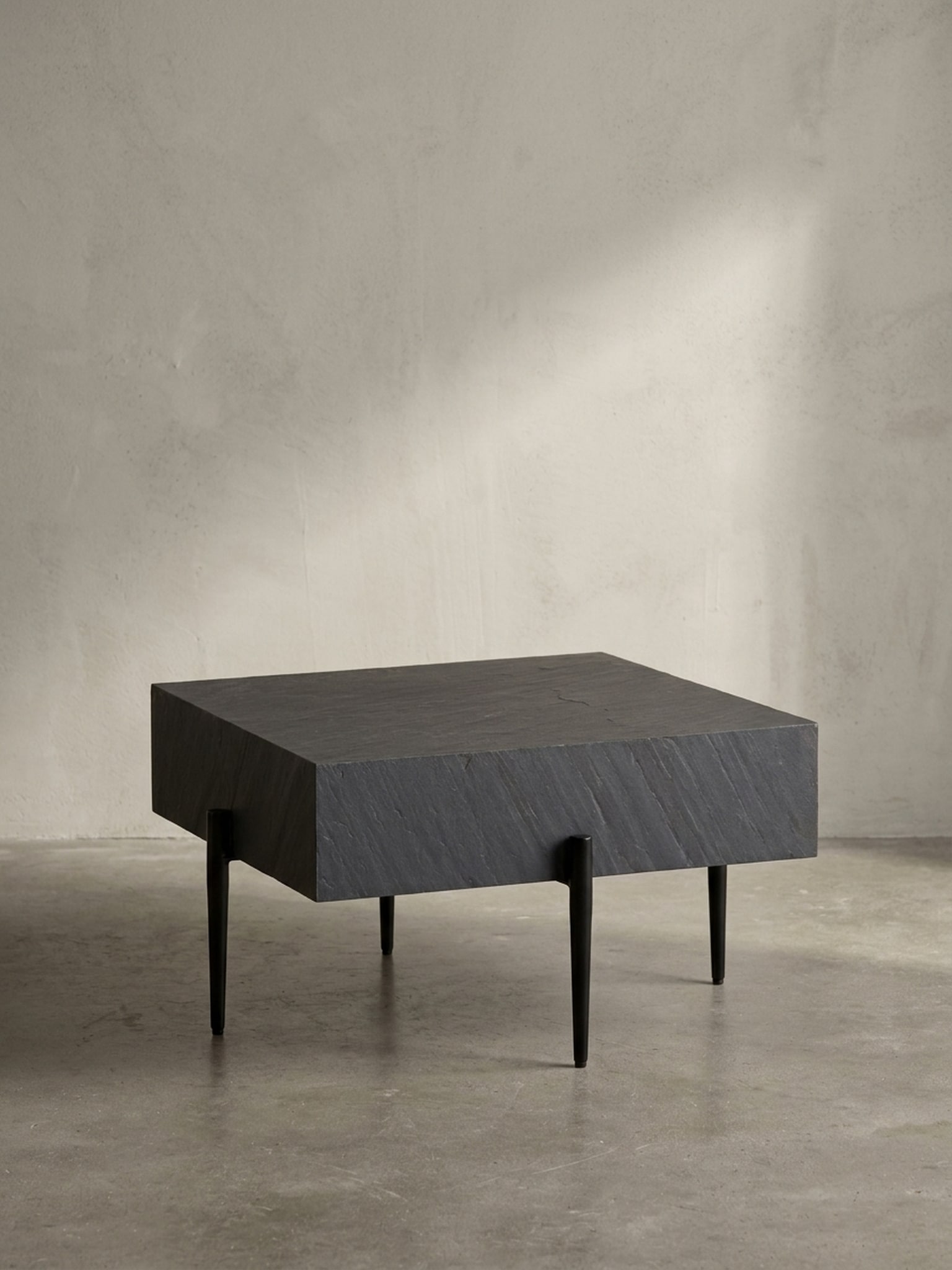 Couchtisch Quadratisch Anthrazit Steinoptik Metall 64x64x35 cm Modern Massiv - Bild 1