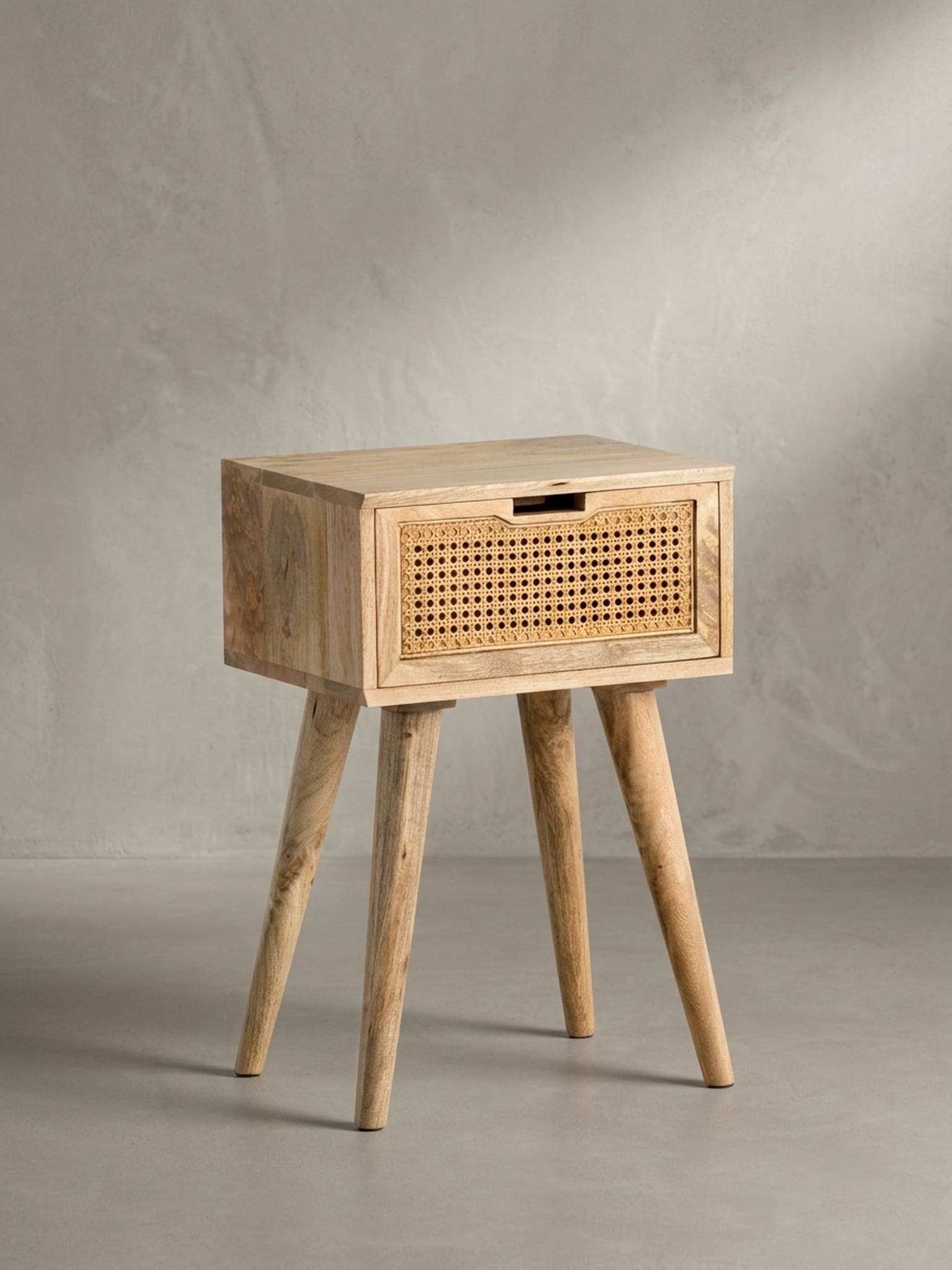 Nachttisch &ndash; Mango Massivholz/Rattan, 40x60x30 cm, Braun, 1 Schublade, Wiener Geflecht - Bild 1
