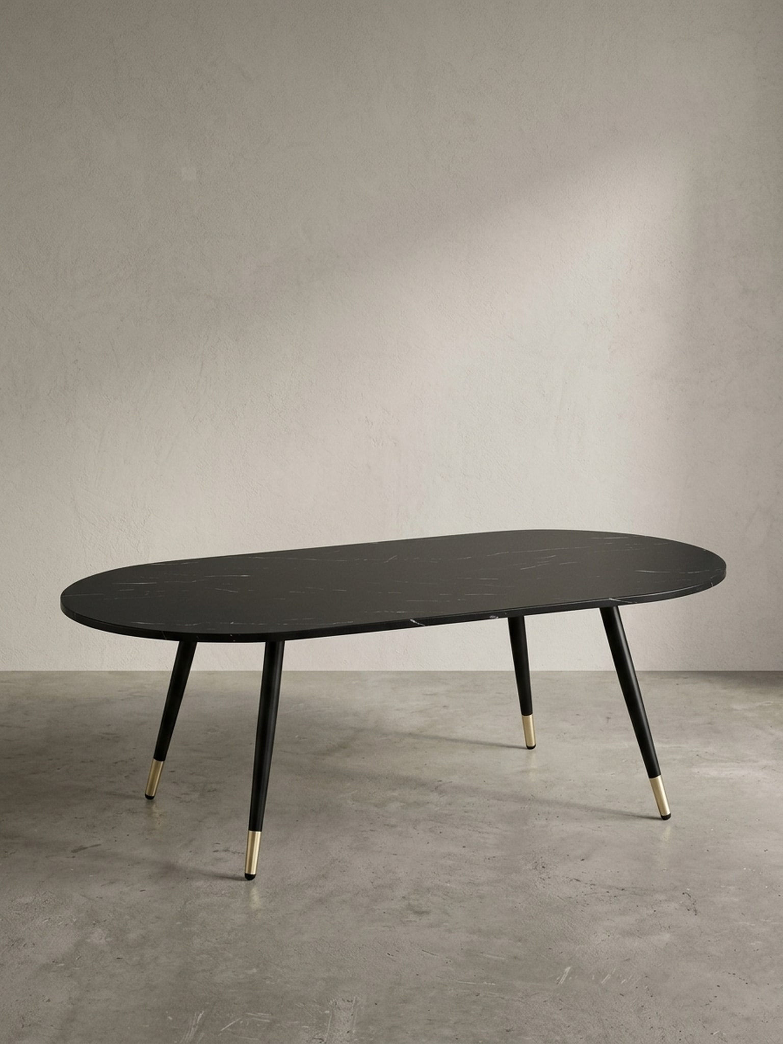 Couchtisch oval in Marmor-Optik &ndash; mit Metallgestell im modernen Design, Schwarz 120x60x42 cm - Bild 1