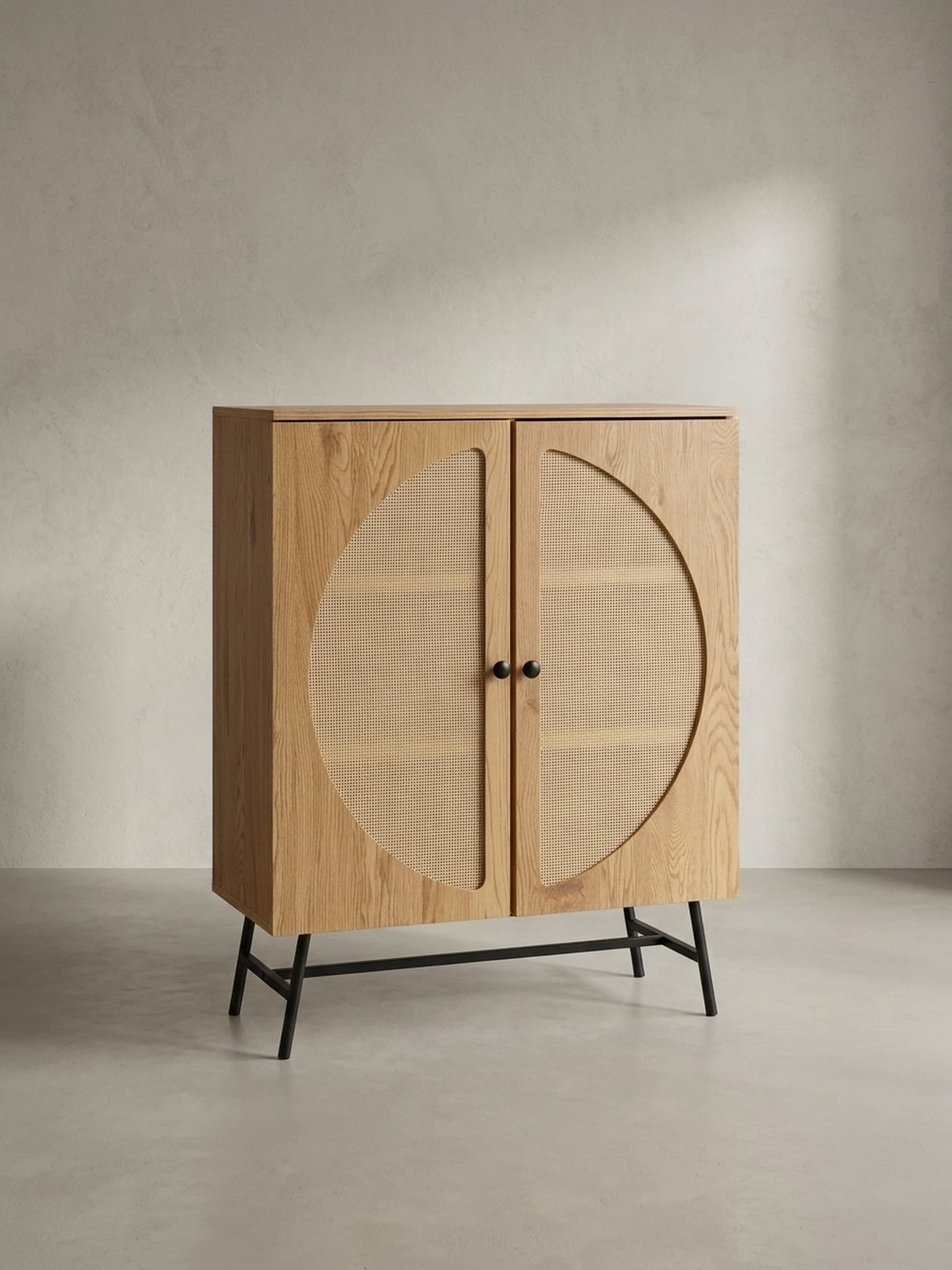 Sideboard &ndash; Eiche-Dekor/Rattan, 80x103x39&nbsp;cm, 2 T&uuml;ren, hoch - Bild 1