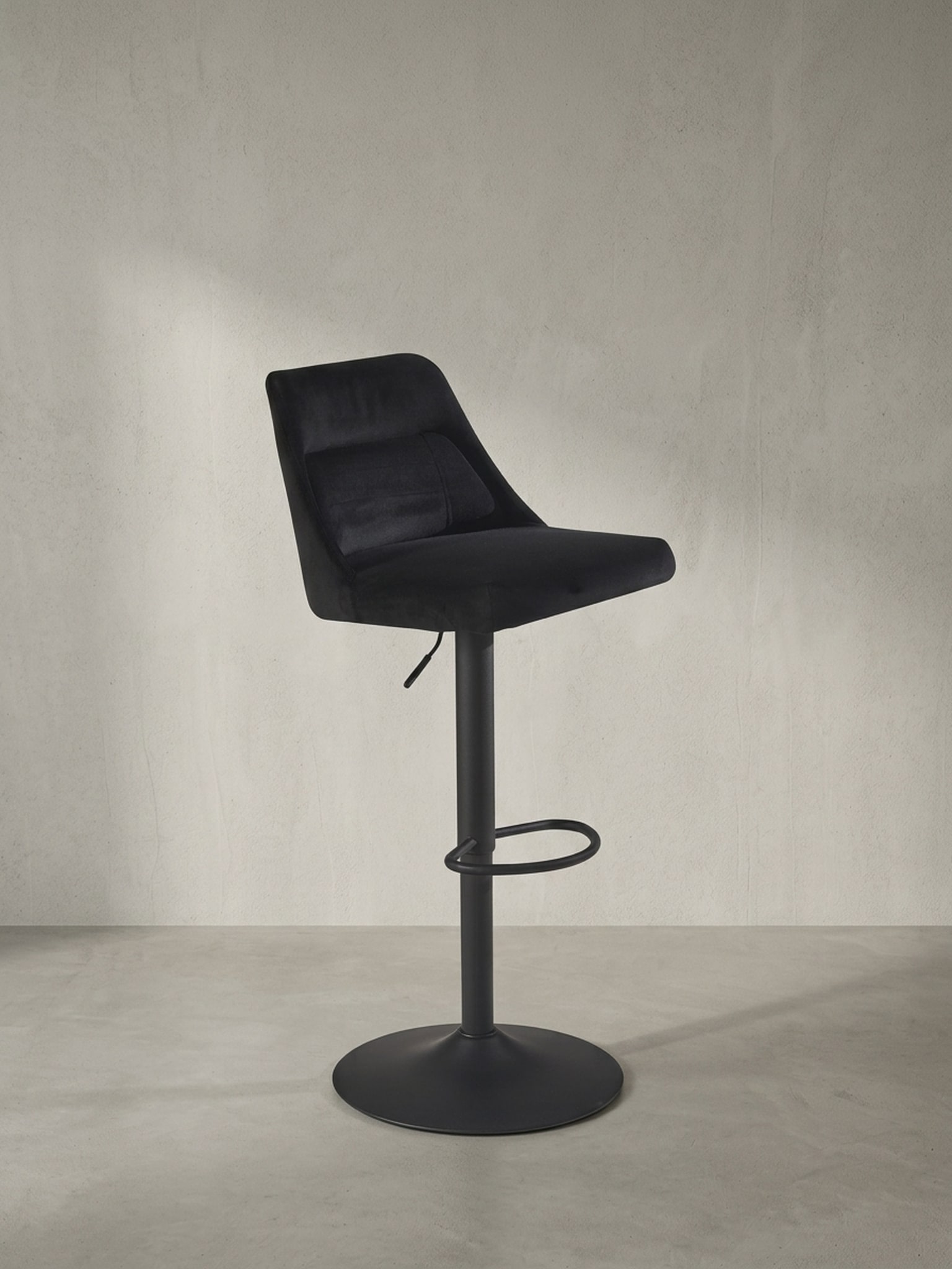 Barhocker Samt Lehne H&ouml;henverstellbar Trompetenfu&szlig; Gepolstert, Schwarz 45x51x106 cm - Bild 1