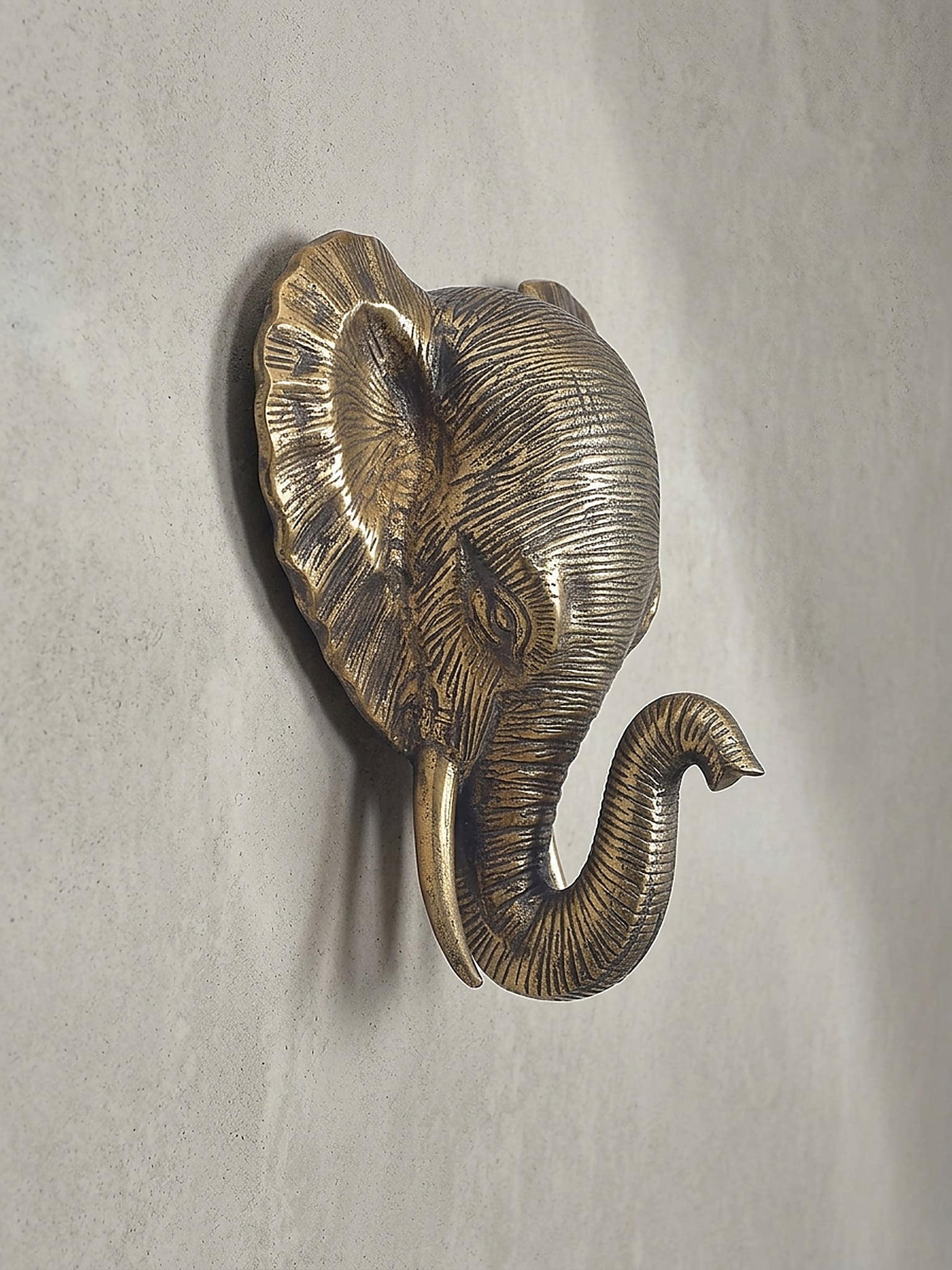 Wanddeko Elefant Aluminium goldfarben 41 cm im afrikanischen Stil - Bild 1
