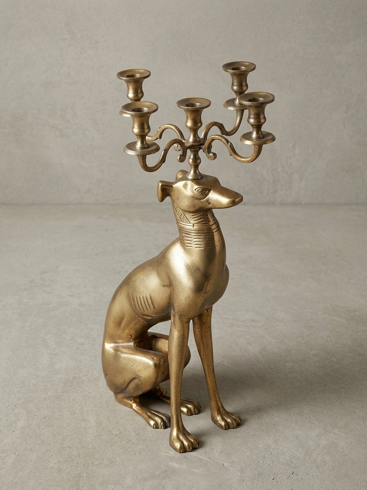 Dekofigur Kerzenhalter Windhund Aluminium Gold 69 cm mit 5 Armen