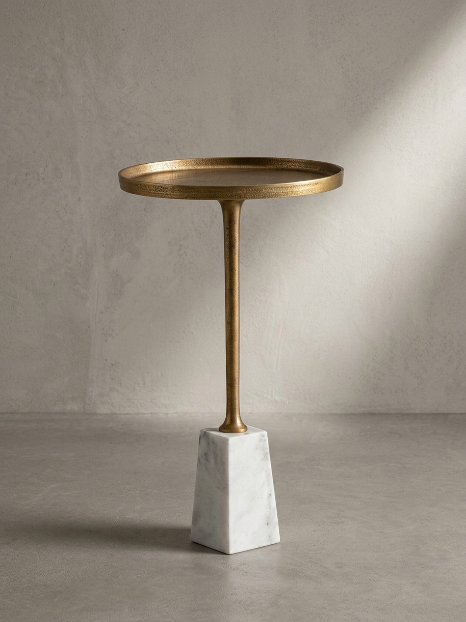 Beistelltisch &ndash; Rund Marmor Wei&szlig; Gold Metall 34x34x58 cm - Bild 1