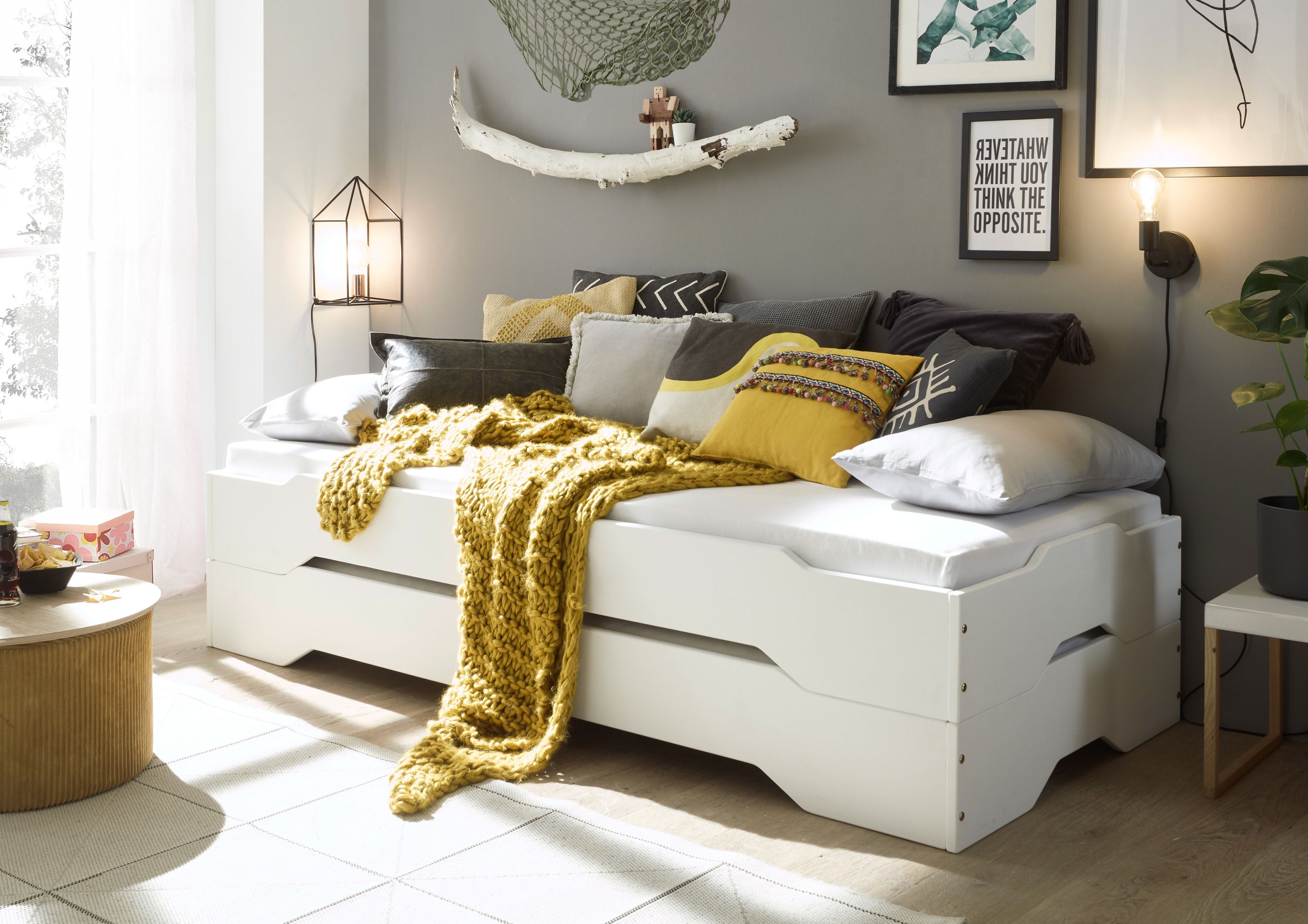 Kinderbett 90x200 Stapelbett + 2 x Lattenrost + 2 x Matratze Kiefer massiv - Bild 1