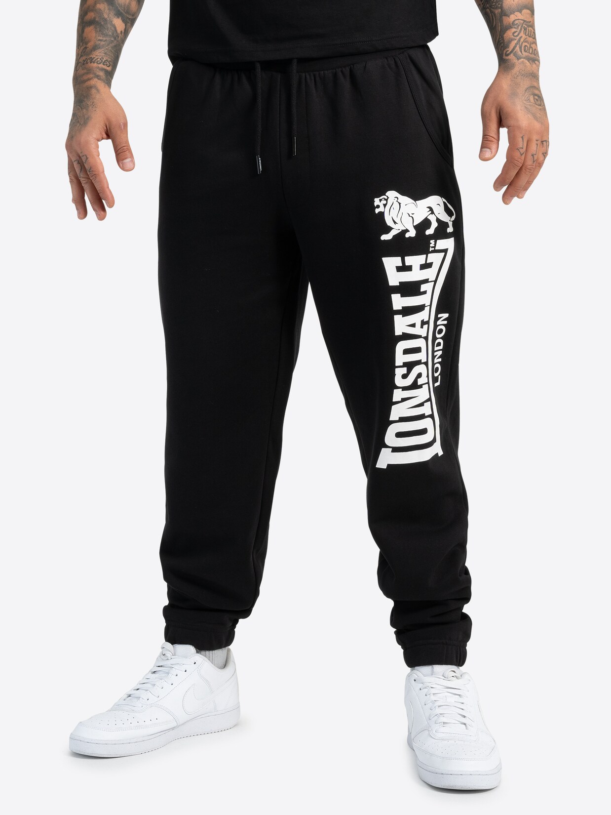 Lonsdale Herren Jogginghose schmale Passform OCKLE | 04250819140947