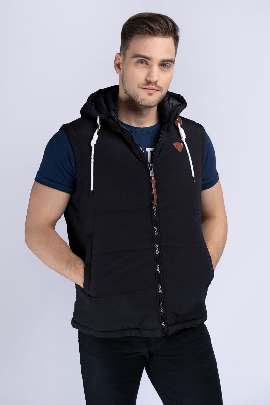 Lonsdale Herren Weste mit Kapuze normale Passform POLMEAR | 04251522375046