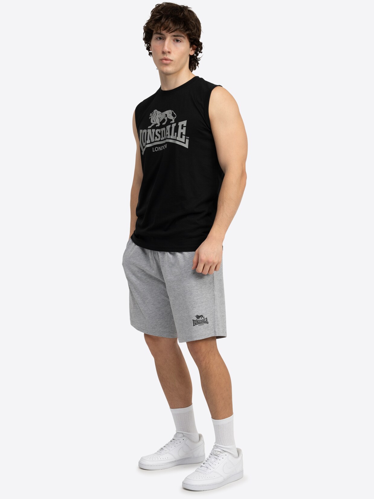 Lonsdale Herren ärmelloses T-Shirt & Shorts Set normale Passform CLAREMORRIS