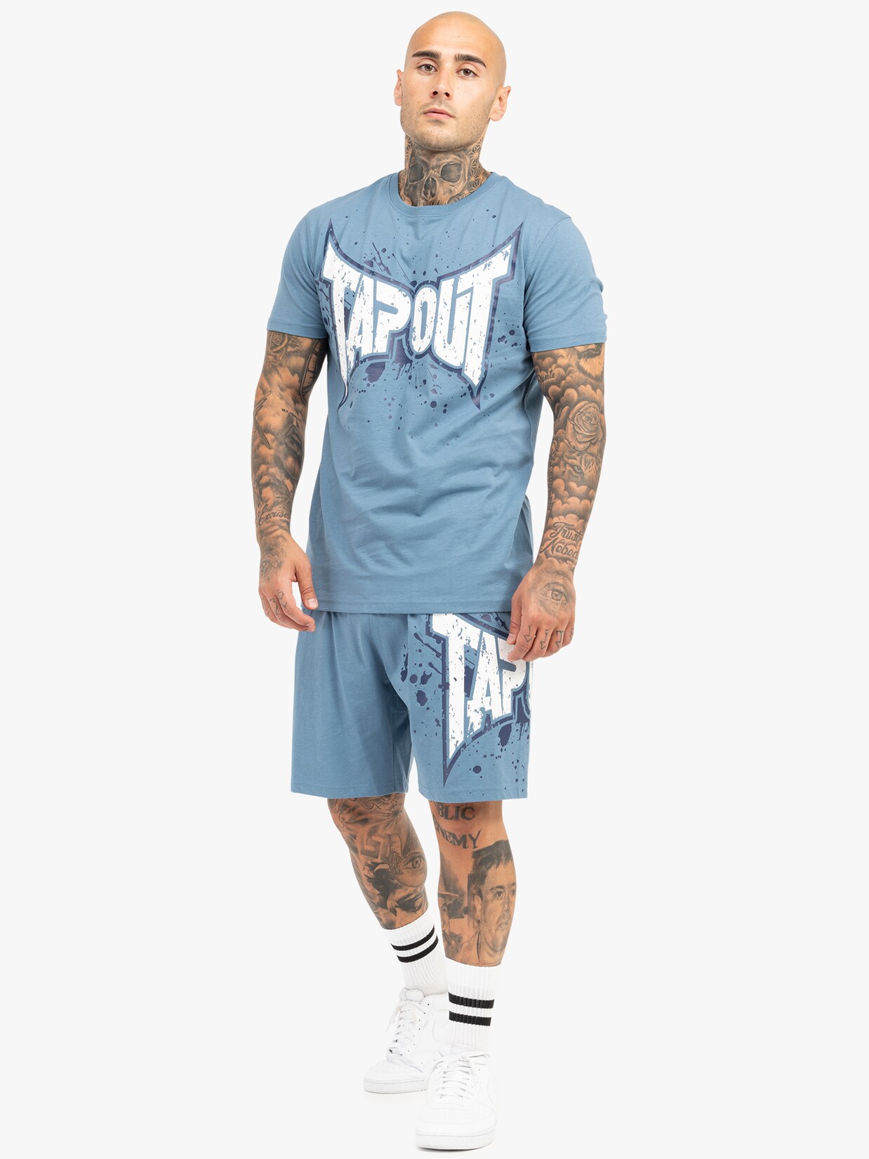 Tapout Herren T-Shirt & Shorts Set normale Passform DUNLAB