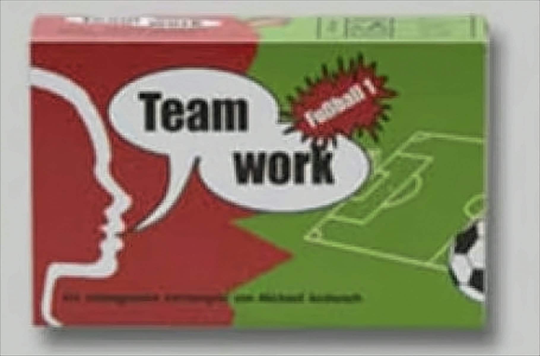 Teamwork-Fussball 1 - Bild 1