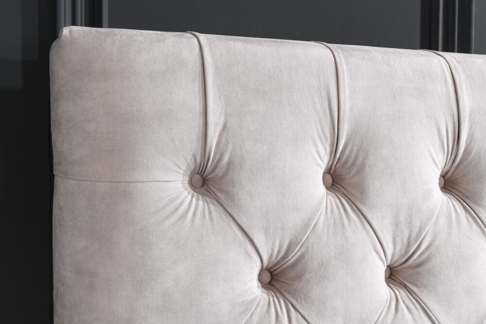 Doppelbett Paris 180x200 Cm – Chesterfield Polsterbett In Champagner Samt, Mit Kopfteil