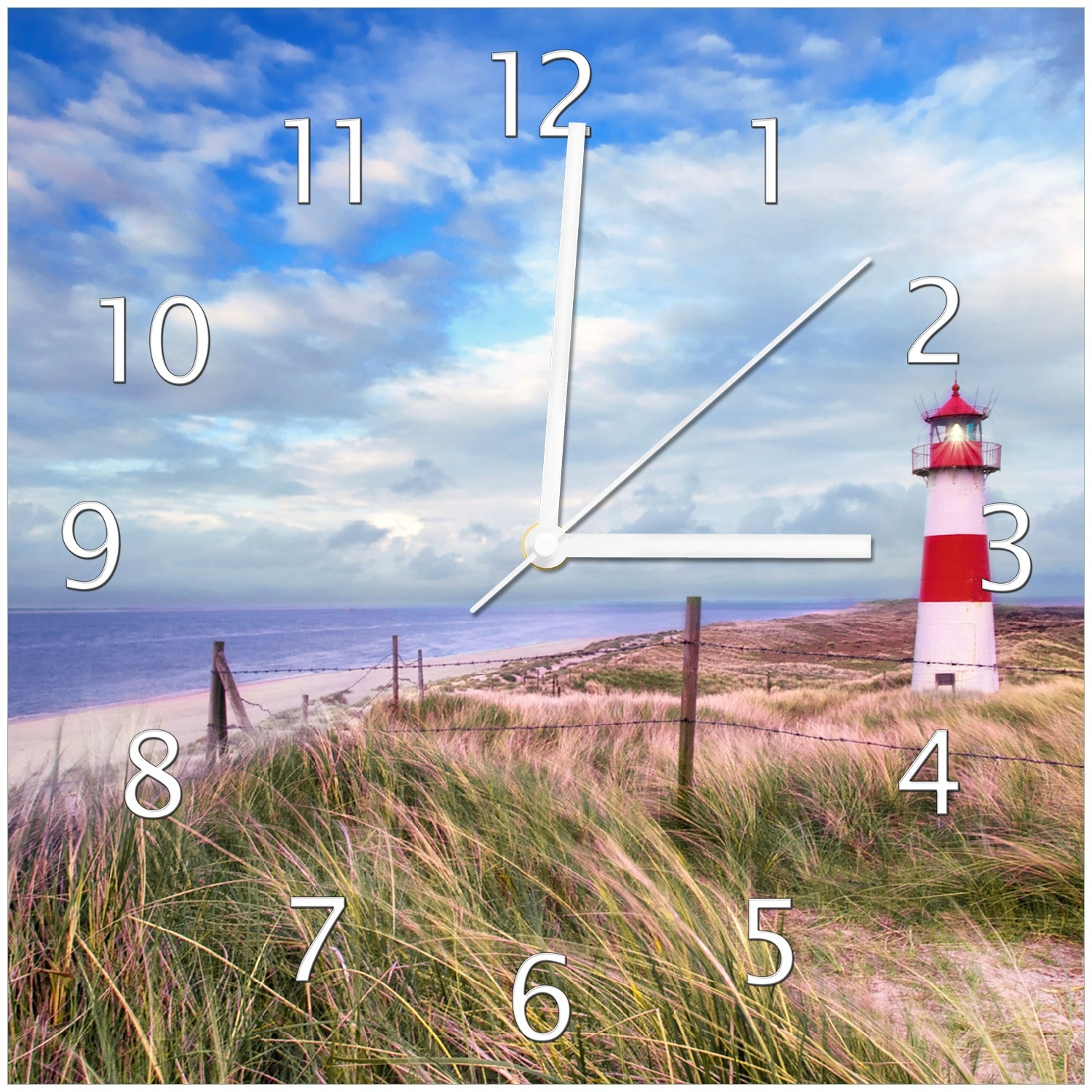 Wallario Uhr 20 x 20 cm, wei&szlig;e Zeiger Leuchtturm am Strand von Sylt - Bild 1