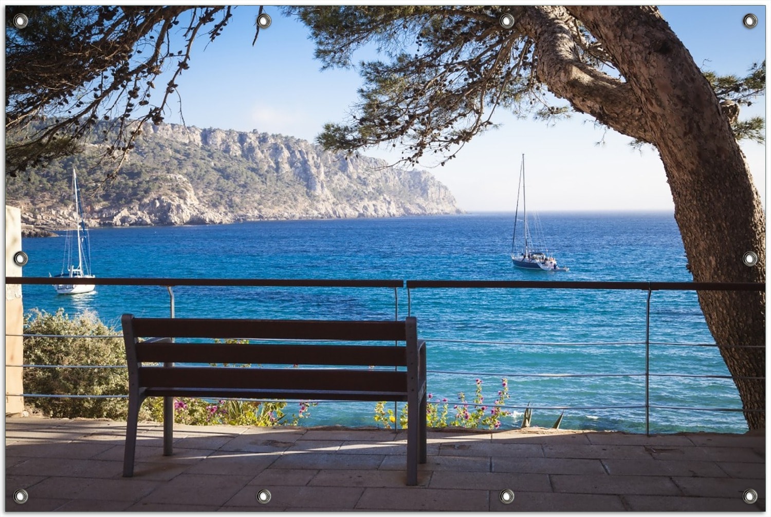 Wallario Gartenposter ca. 120 x 180 cm Einsame Bank am Meer - Spanien im Sommer - Bild 1