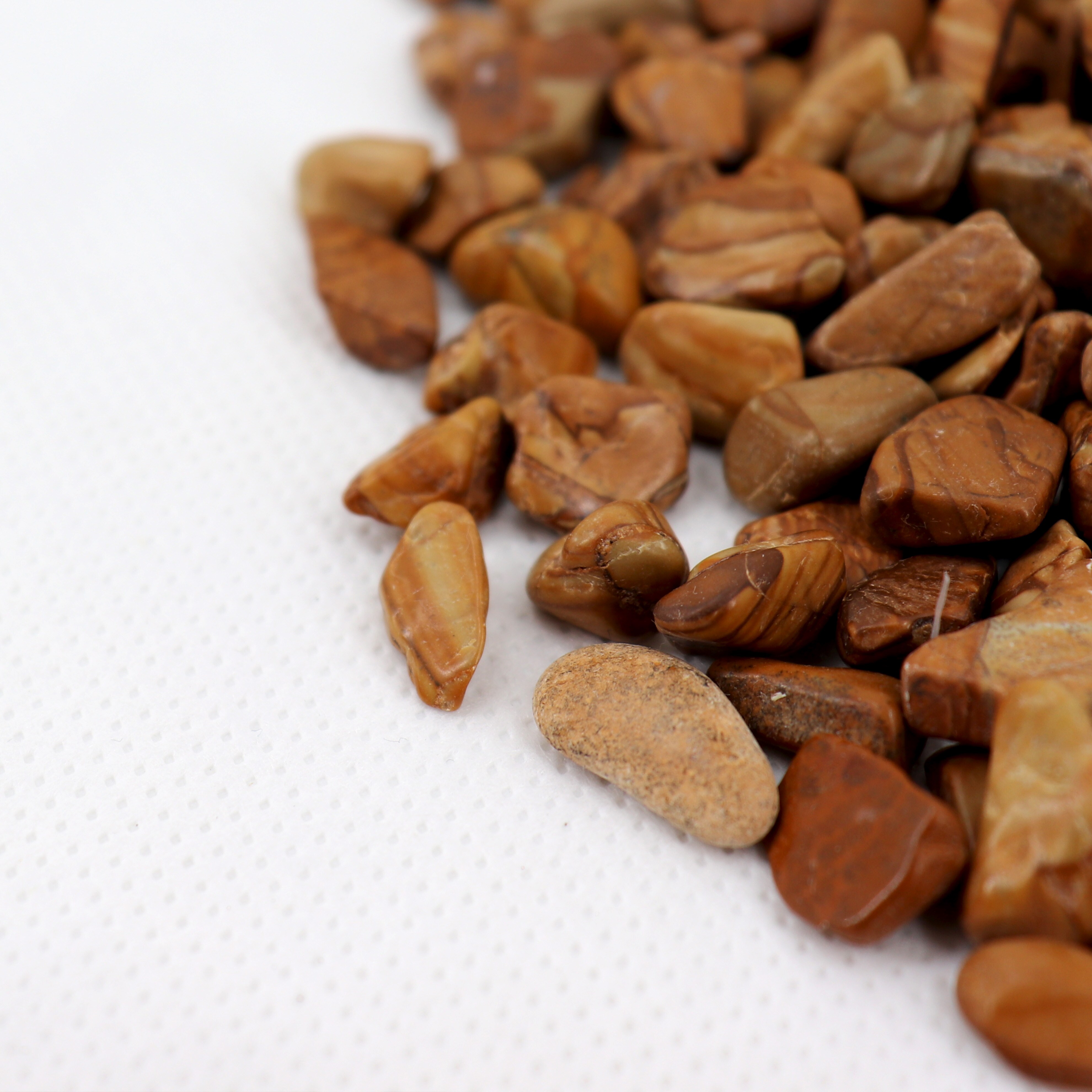 Aquagart 85m&sup2; Gartenvlies Unkrautvlies Unkrautfolie Mulchvlies 150g/m&sup2; wei&szlig; 1m breit - Bild 1